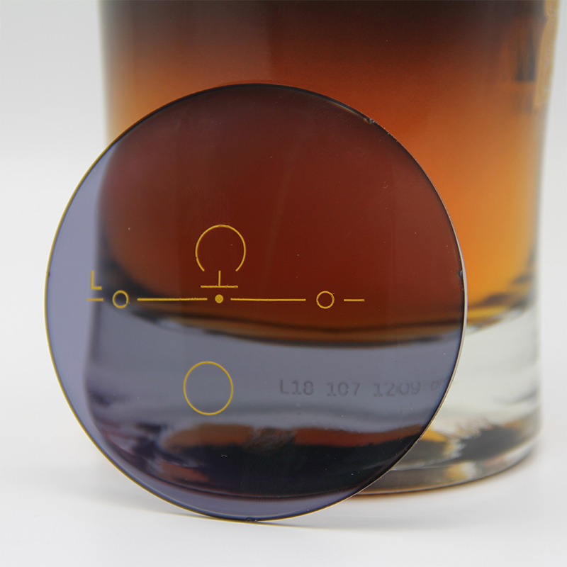 1.56 Lente Progressiva Fotocromatica HMCSHMC