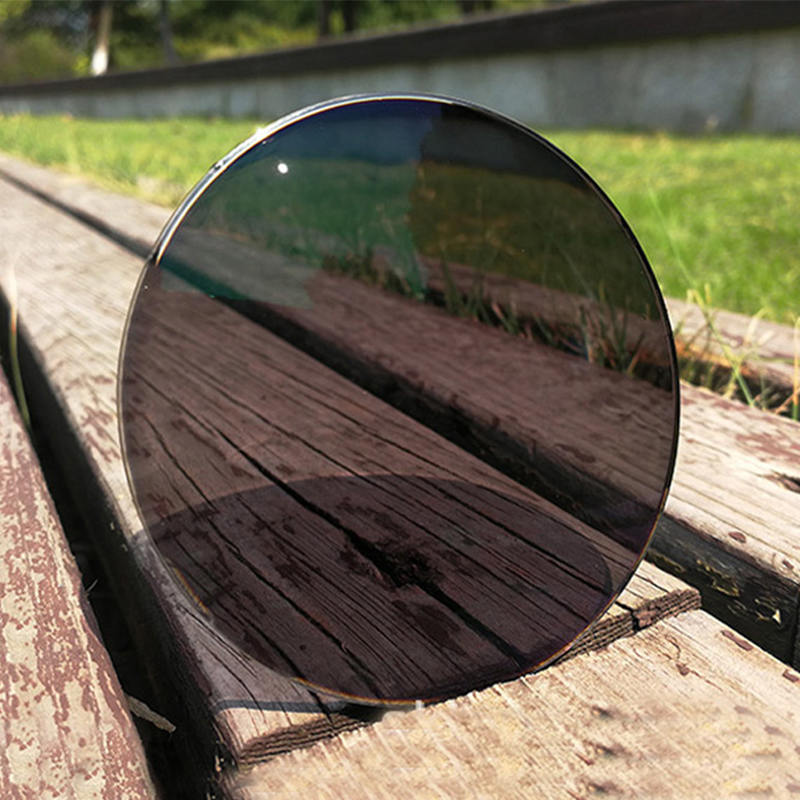 1.56 Lente bifocale fotocromatica flat top HMC/SHMC